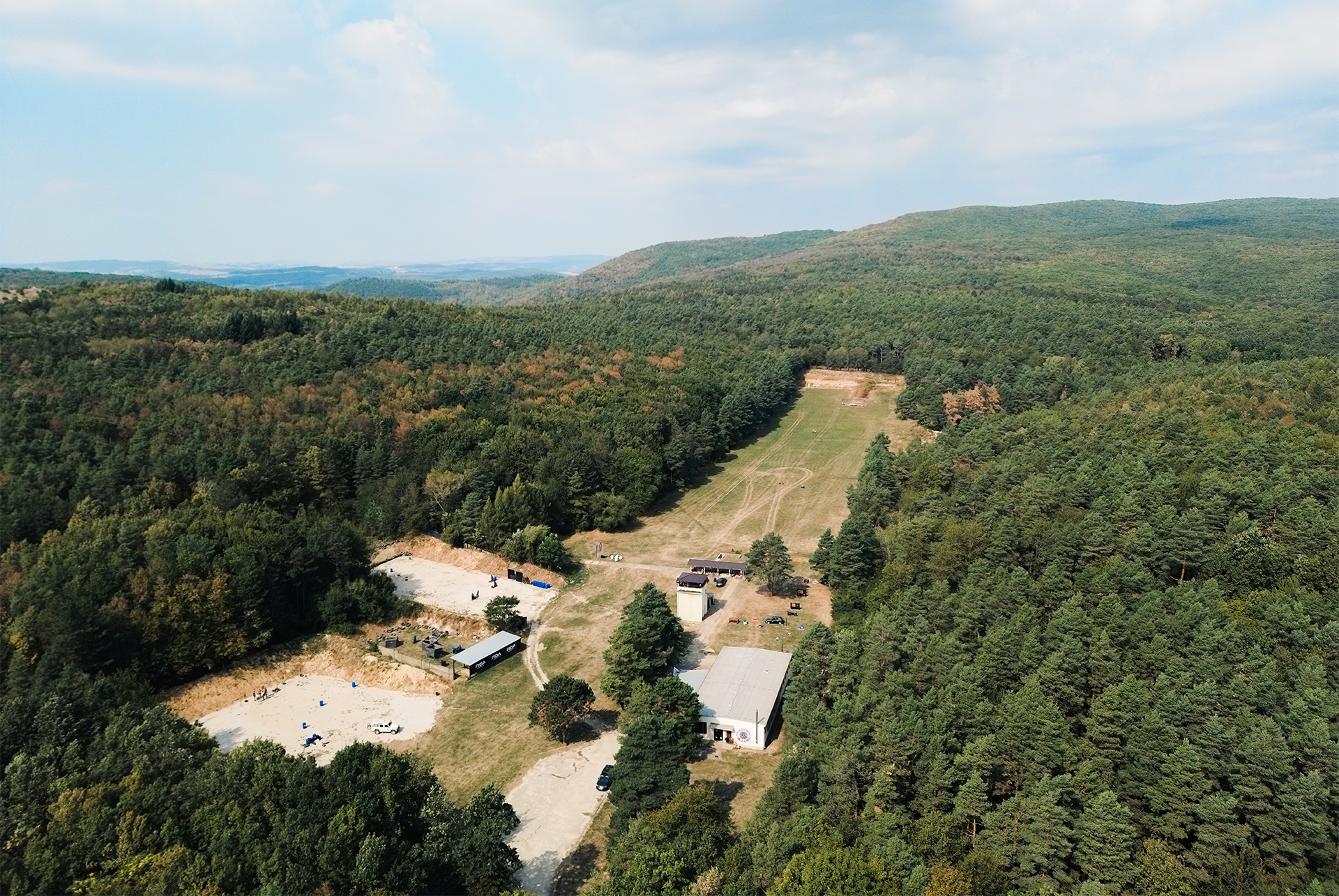 TRAINING AREA DRAPLIAK